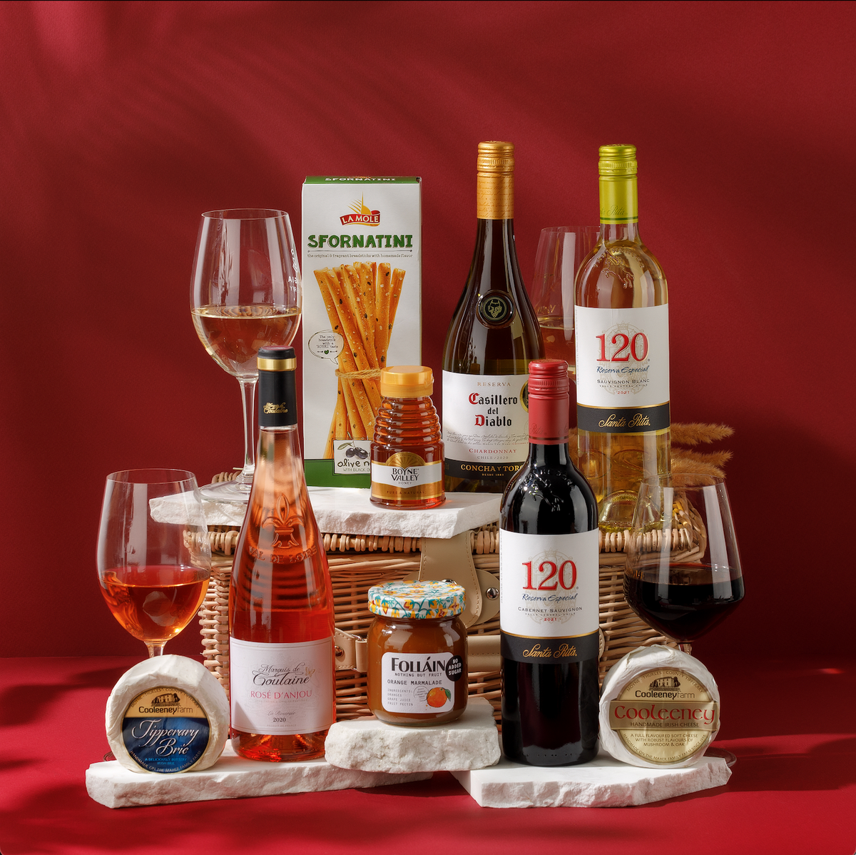 The Ultimate Christmas Wine Selection Hamper